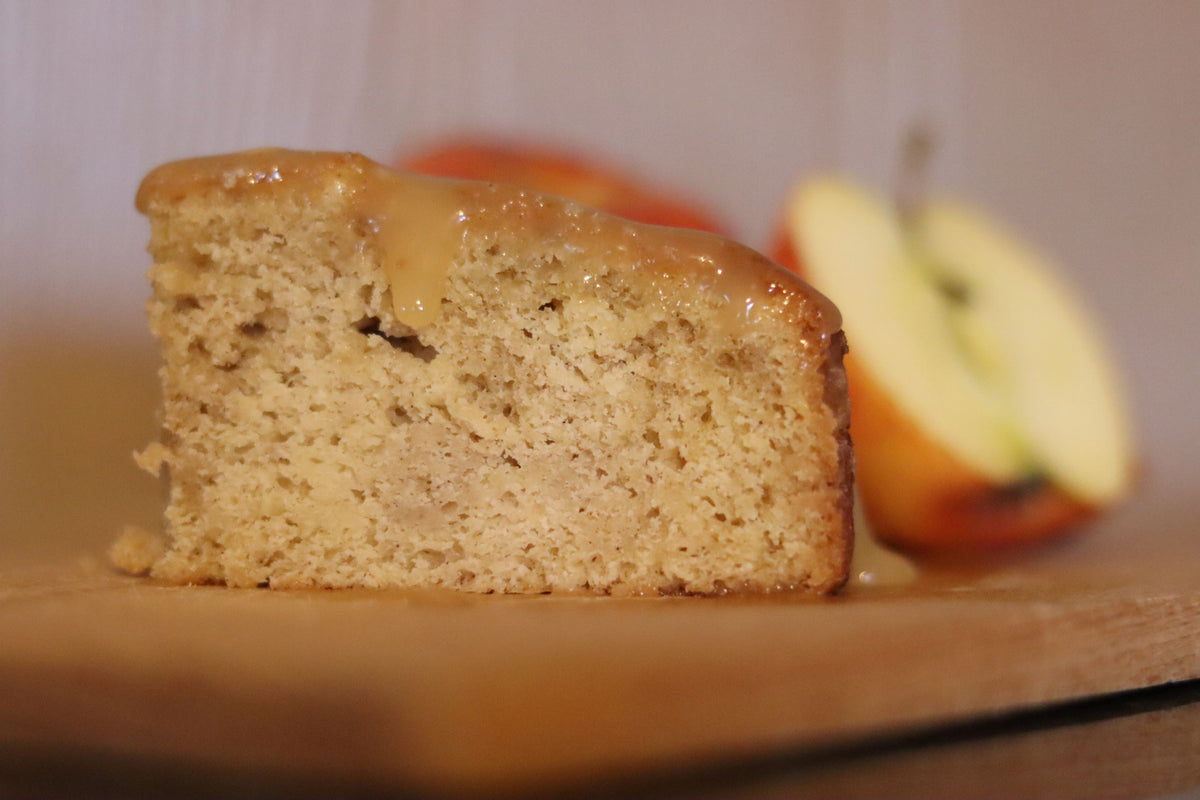 Browns Organic Cider Salted Caramel &amp; Apple Cake &ndash; Dunkertons Cider