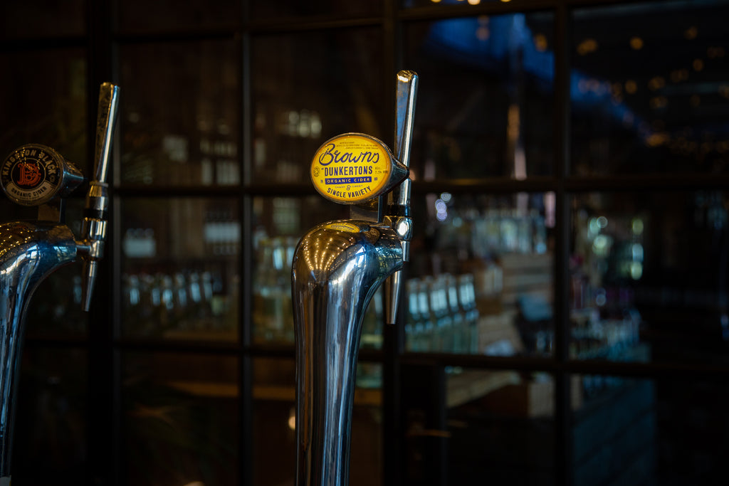 Taproom Bar Dunkertons Cider